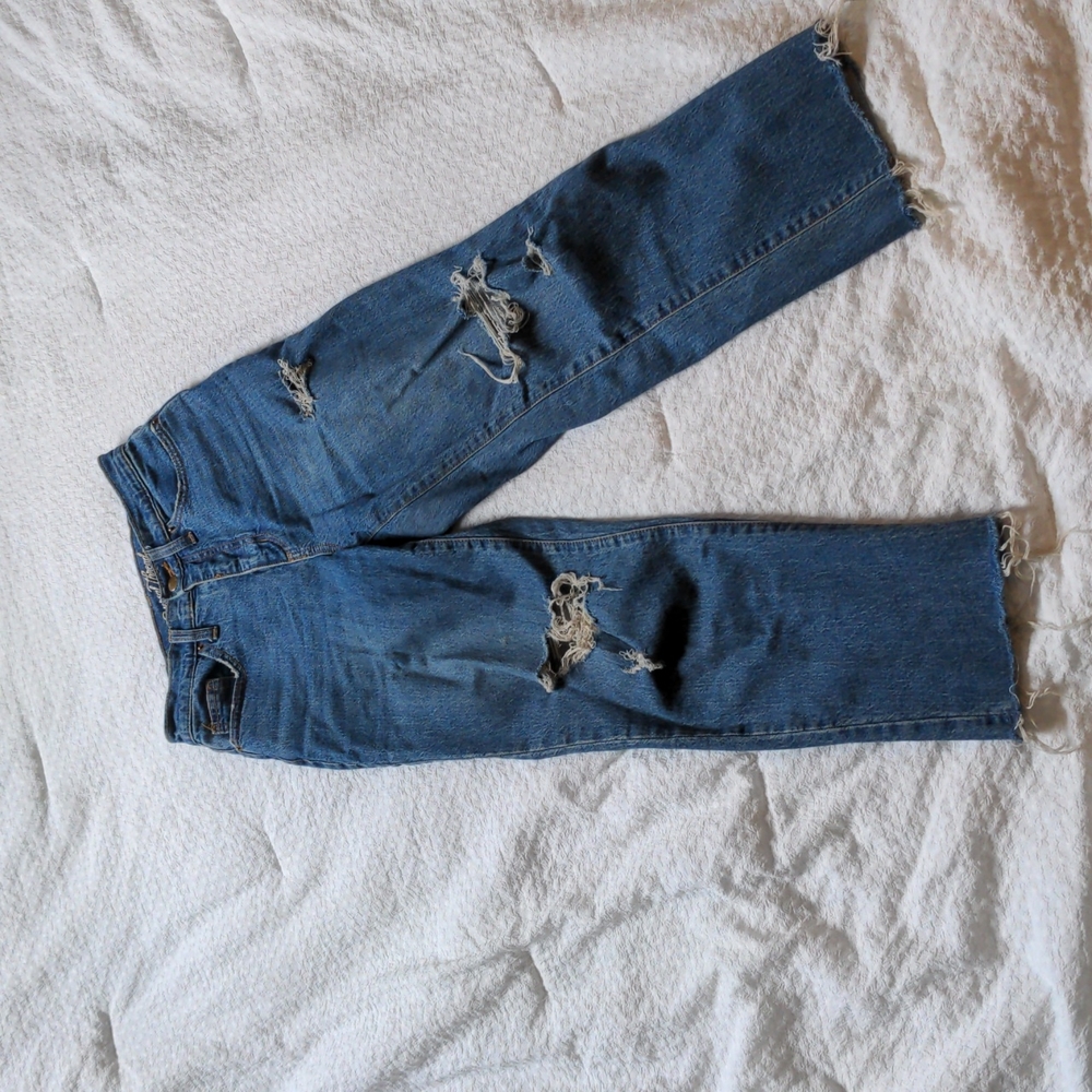 Distressed Straight-leg Jeans